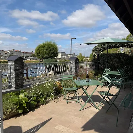 Maison De Charme, Terrasse & Vue Chateau Ferienhaus